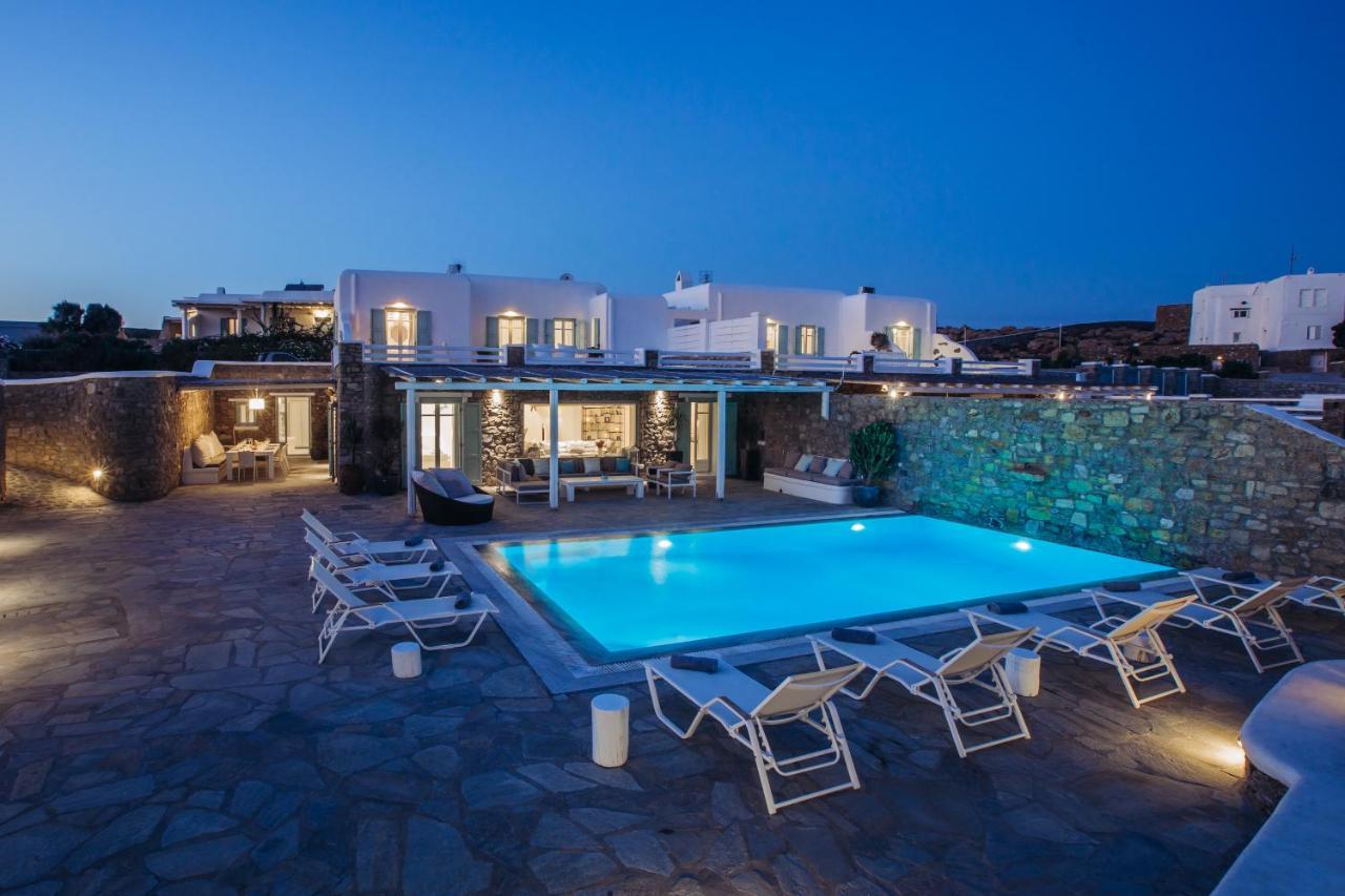 Mando Pool Villas W Sea Views - Five Bedrooms Super Paradise Beach  Buitenkant foto