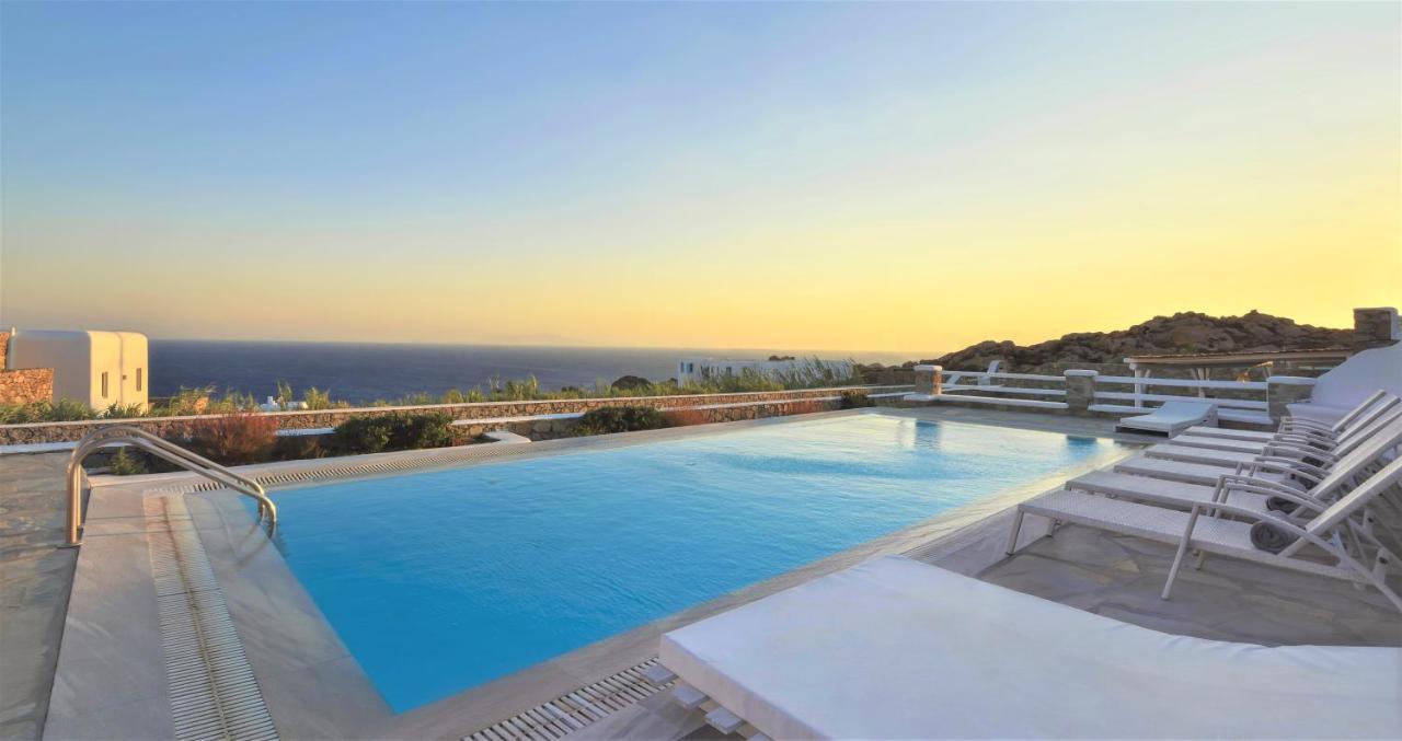 Mando Pool Villas W Sea Views - Five Bedrooms Super Paradise Beach  Buitenkant foto